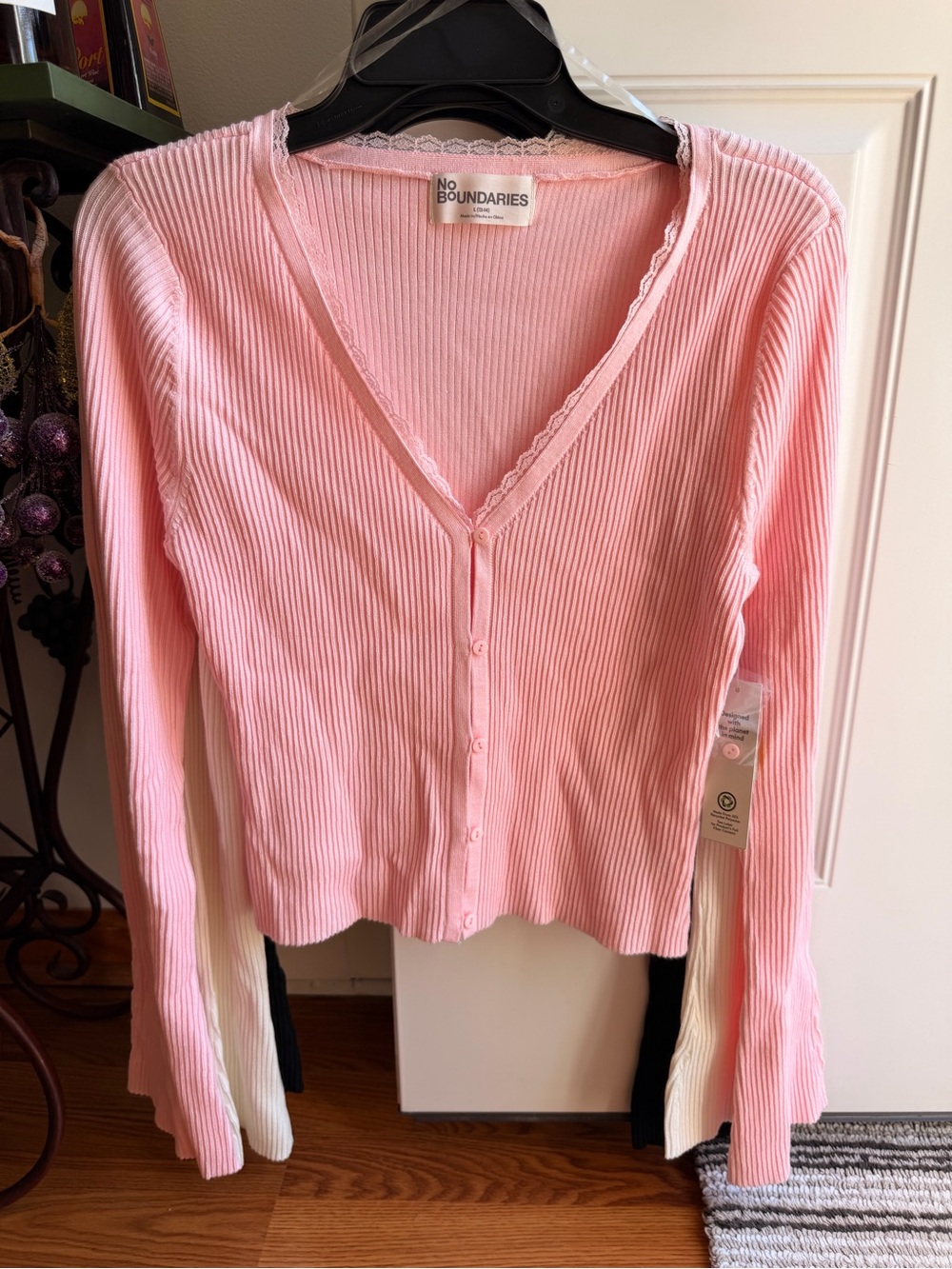 No Boundaries Light Pink Lace Trim Ribbed Button-Front Cardigan Size L NWT